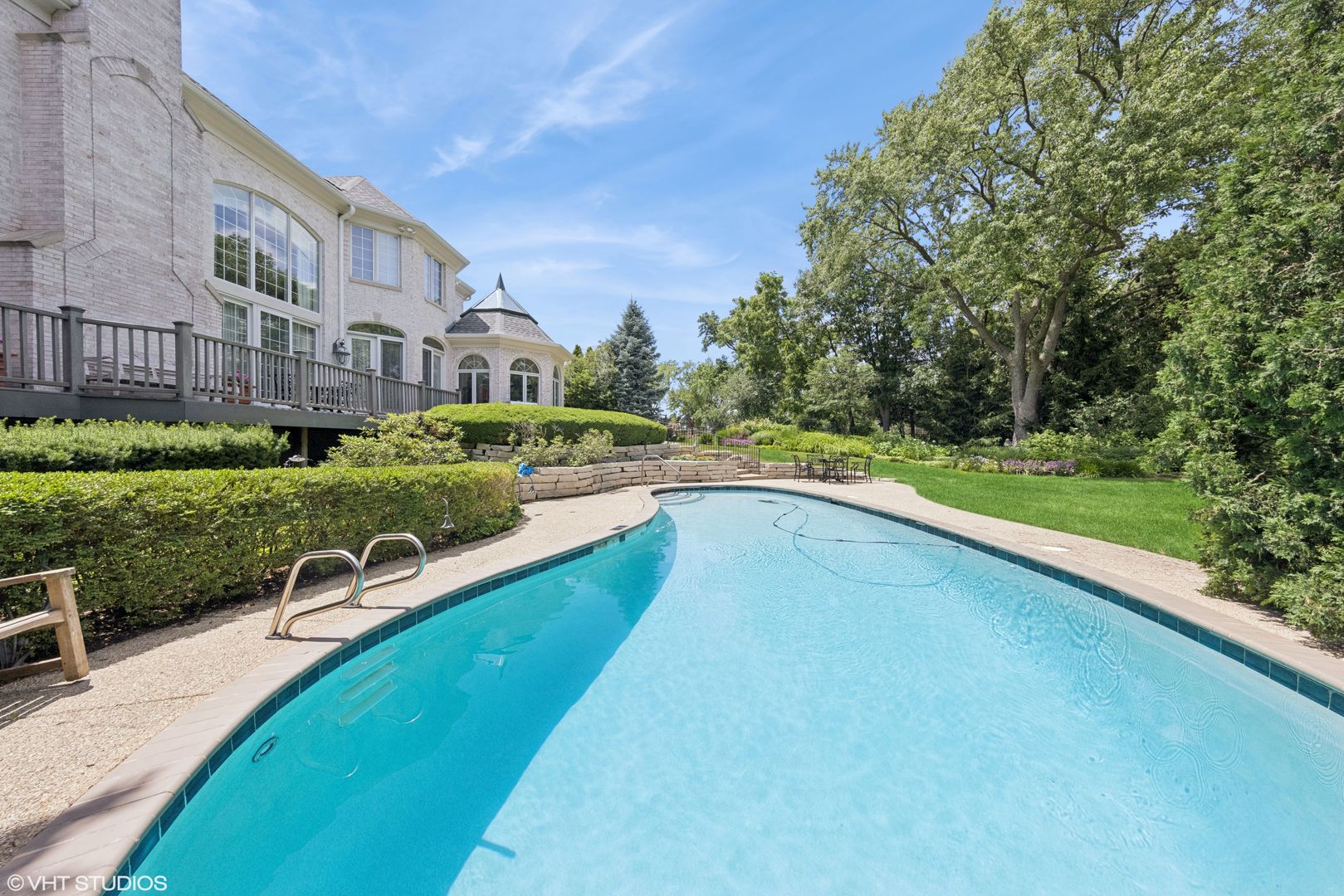 15W260 62nd Street