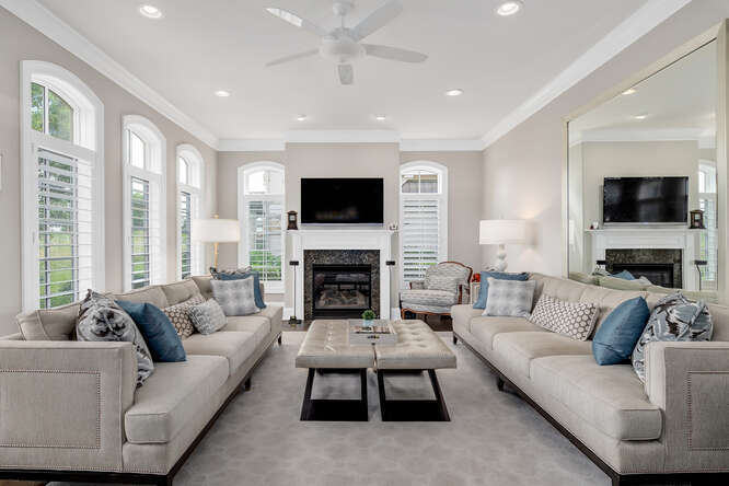 8 Willowcrest Drive