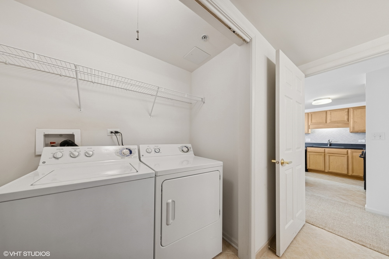1 N Beacon Place Unit: 606