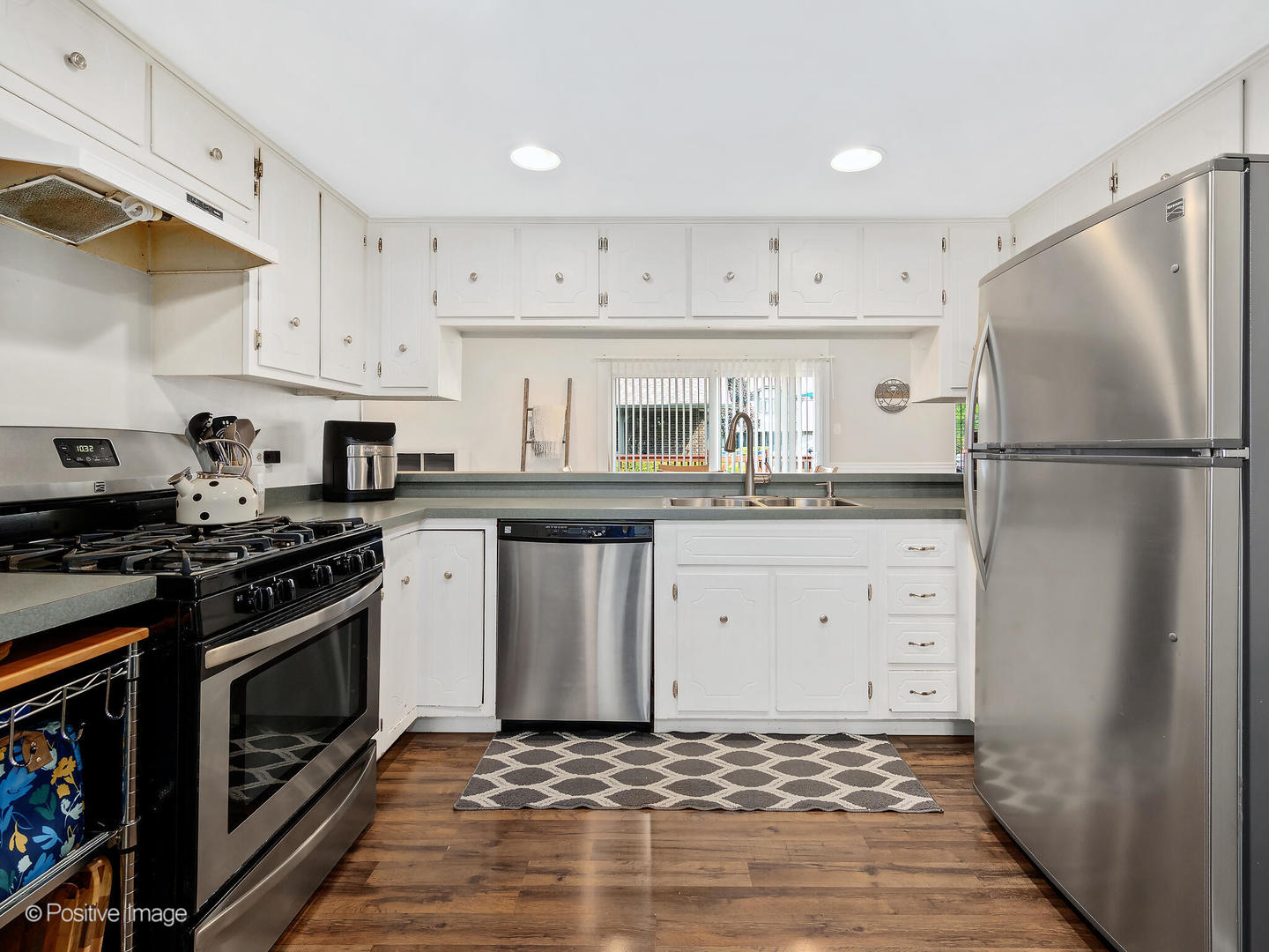 8228 W 140th Street Unit: 8228