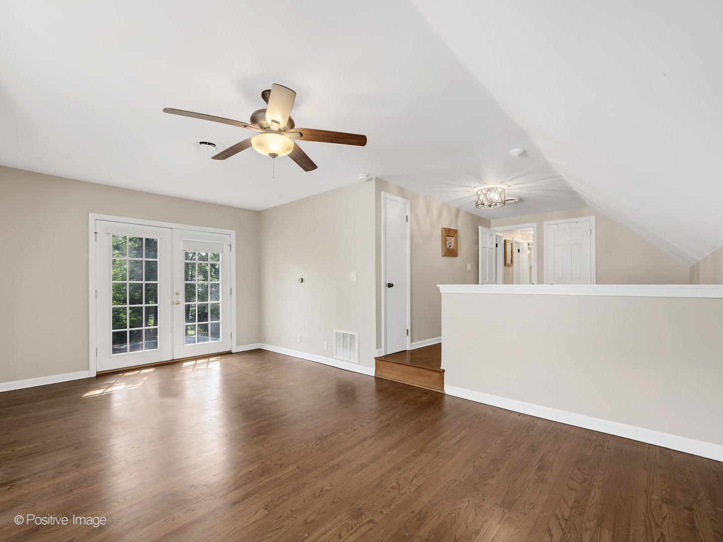 19 INDIAN Drive