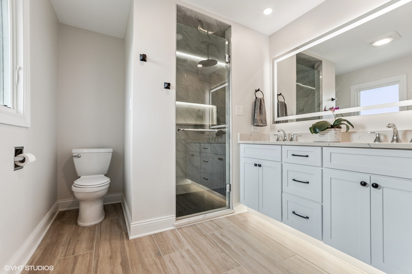 8307 Tudor Circle