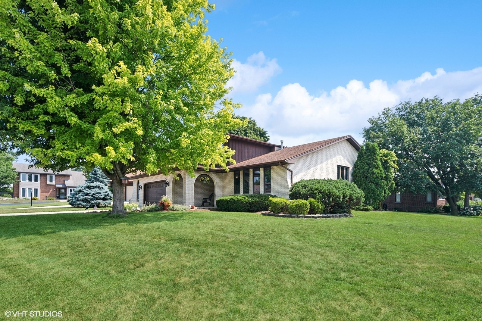 8307 Tudor Circle
