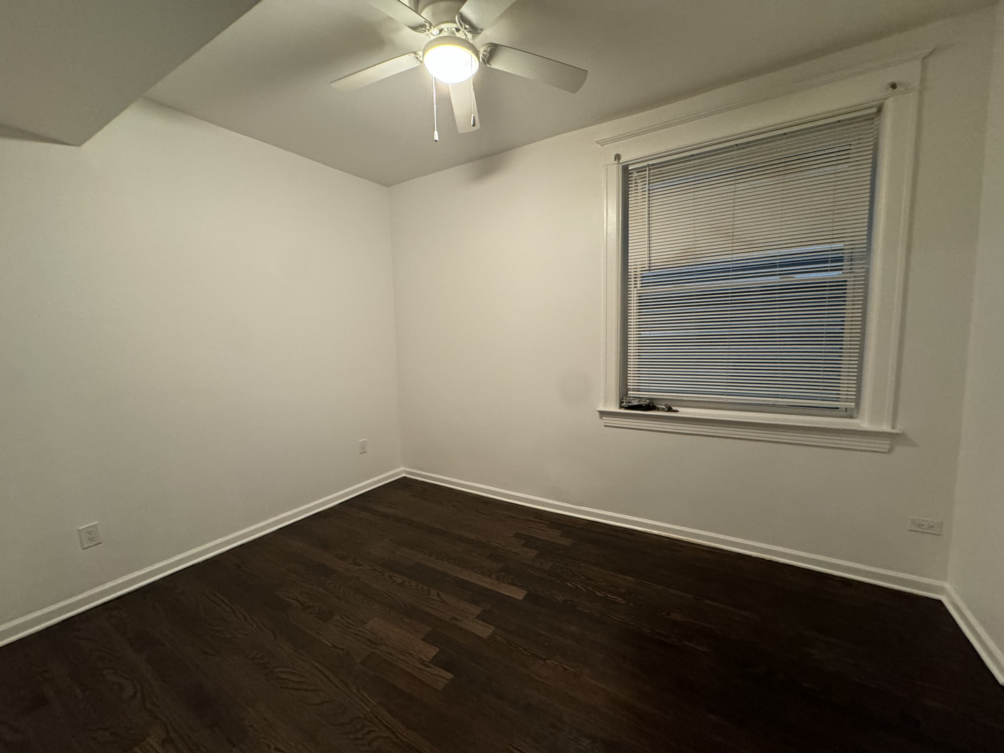 1040 W Roscoe Street Unit: G