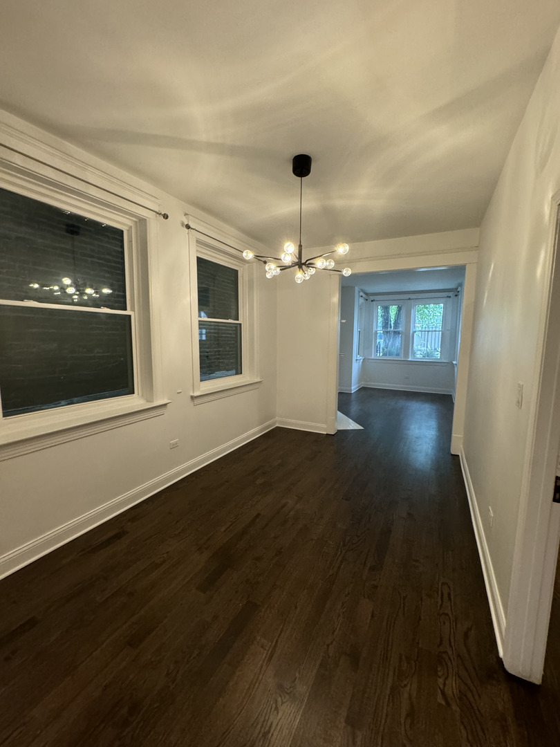 1040 W Roscoe Street Unit: G