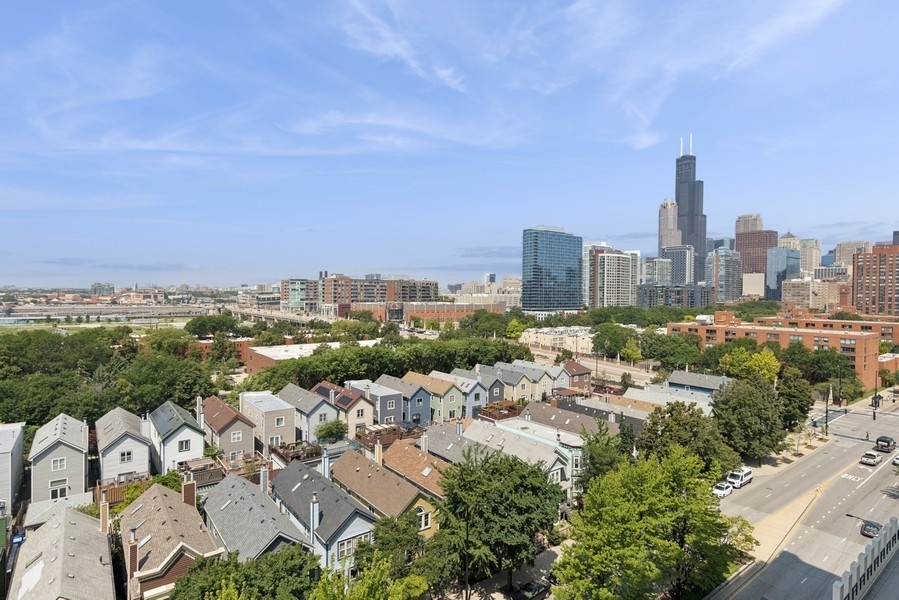 1255 S STATE Street Unit: 1010