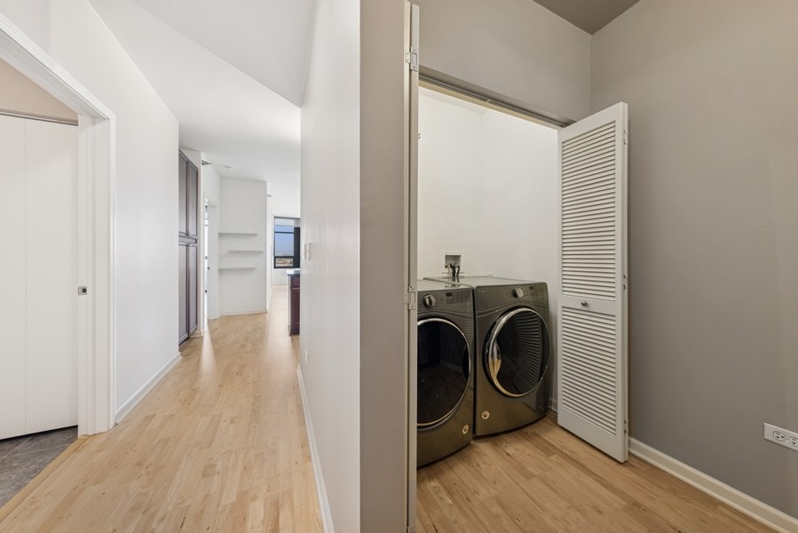 1255 S STATE Street Unit: 1010