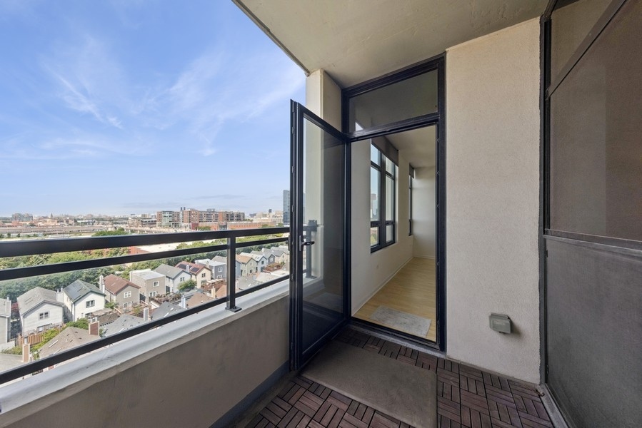 1255 S STATE Street Unit: 1010