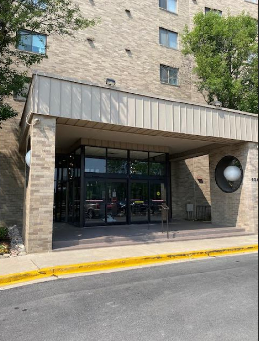 6340 AMERICANA Drive Unit: 1009