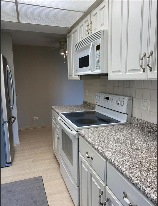 6340 AMERICANA Drive Unit: 1009