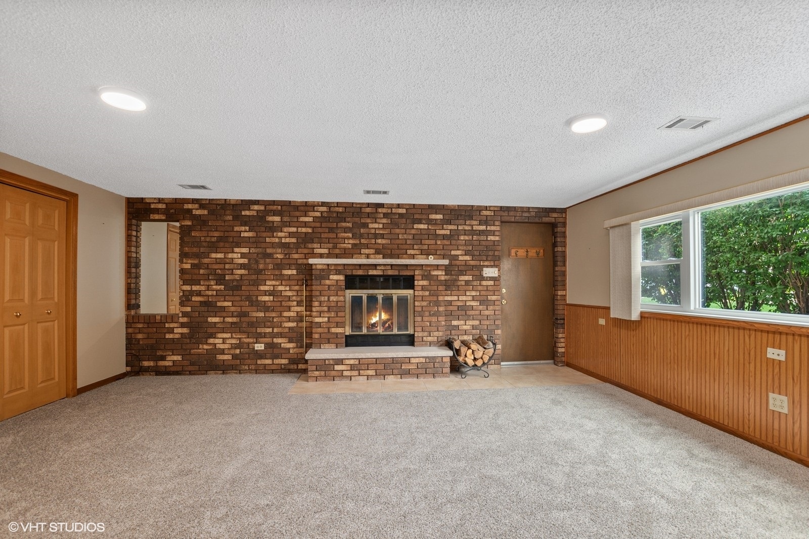 7812 W 81st Street