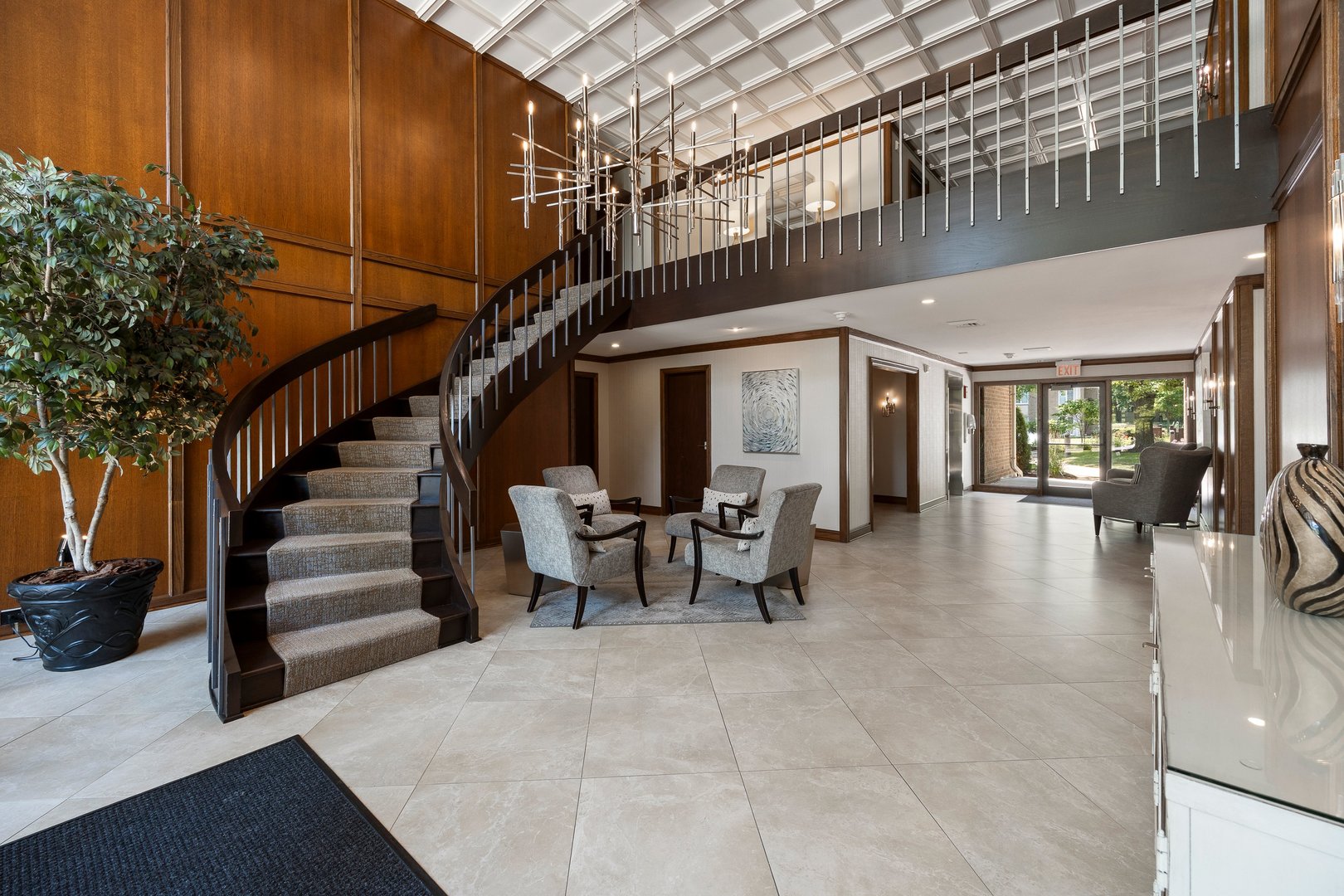 2 Oakbrook Club Drive Unit: B207