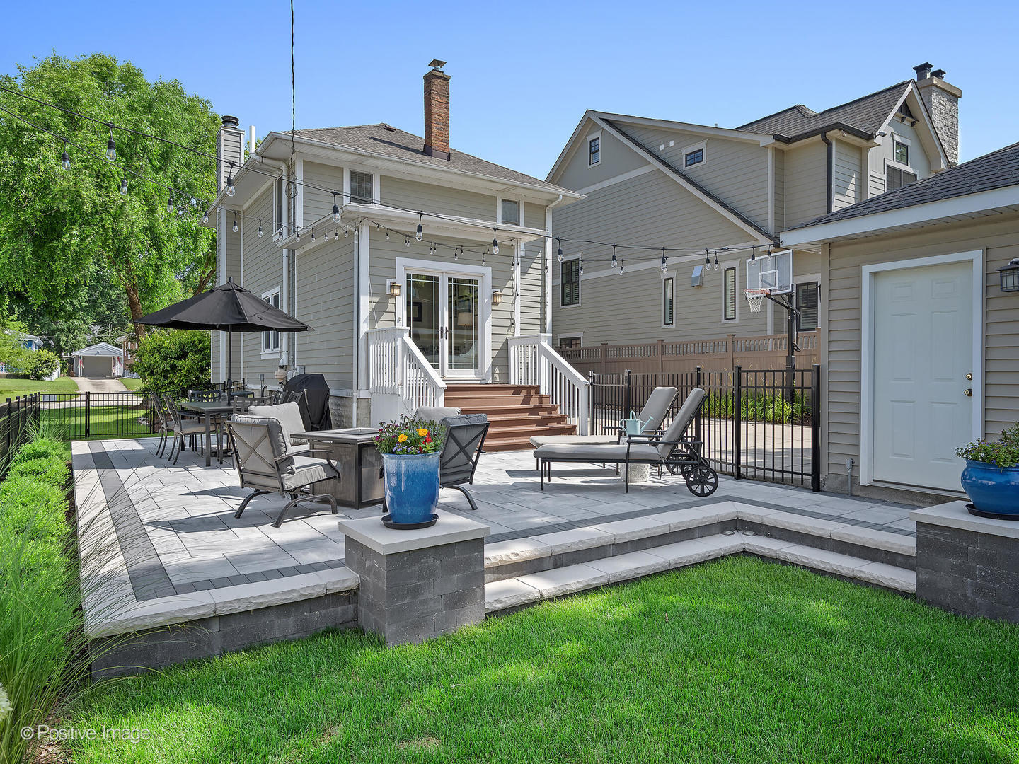 835 Birch Avenue