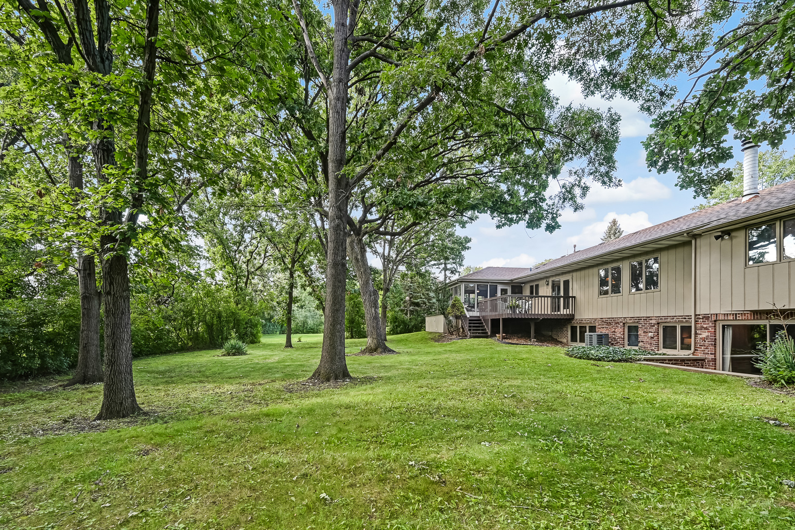 8141 Ridgepointe Drive