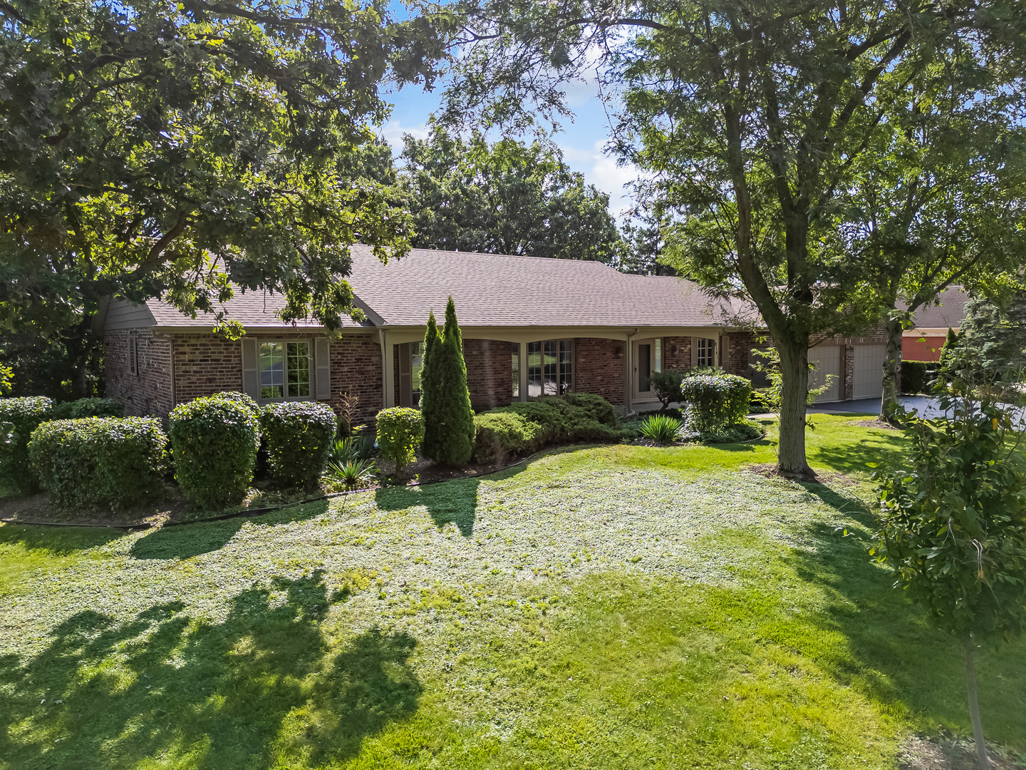 8141 Ridgepointe Drive