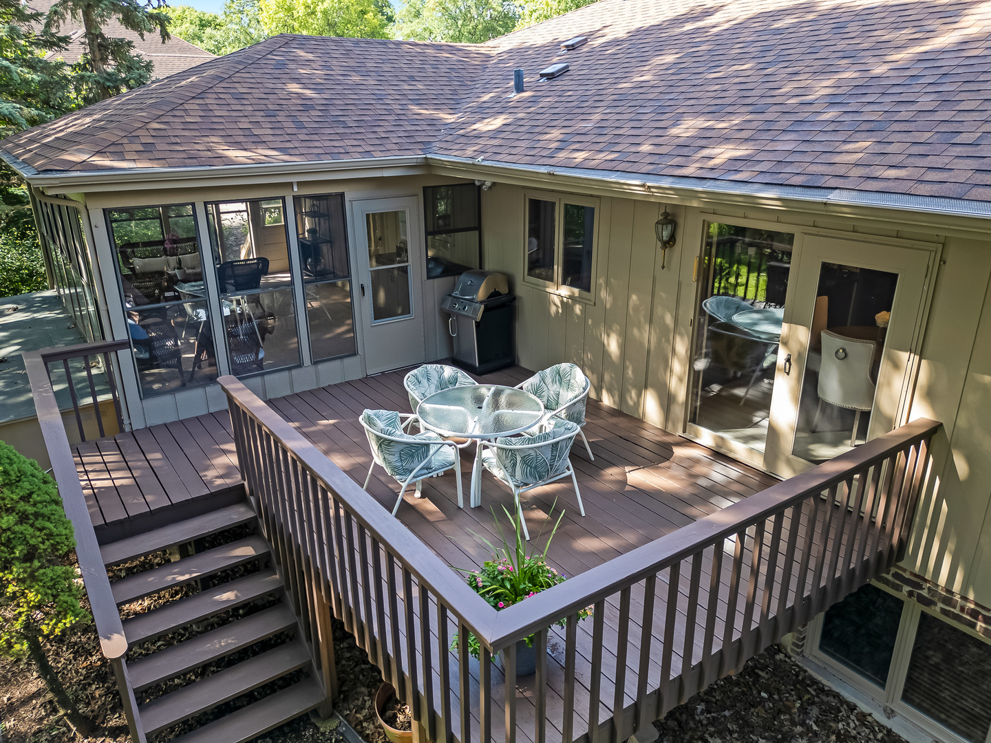 8141 Ridgepointe Drive