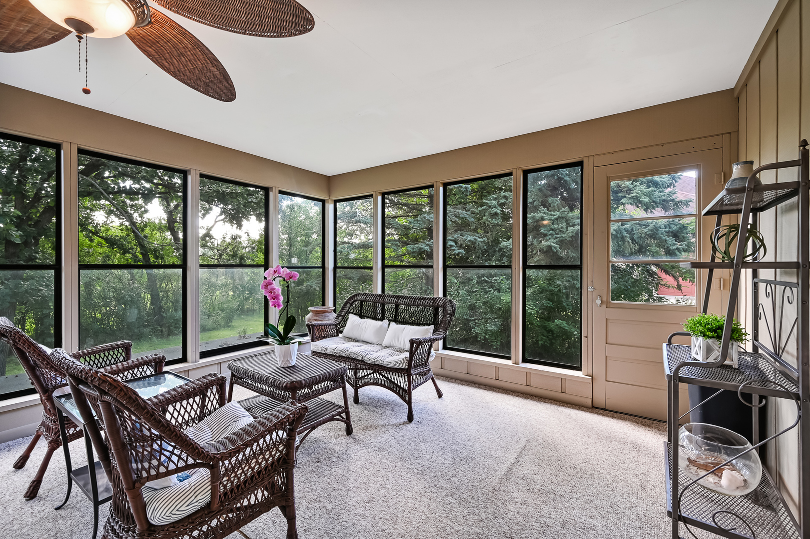 8141 Ridgepointe Drive