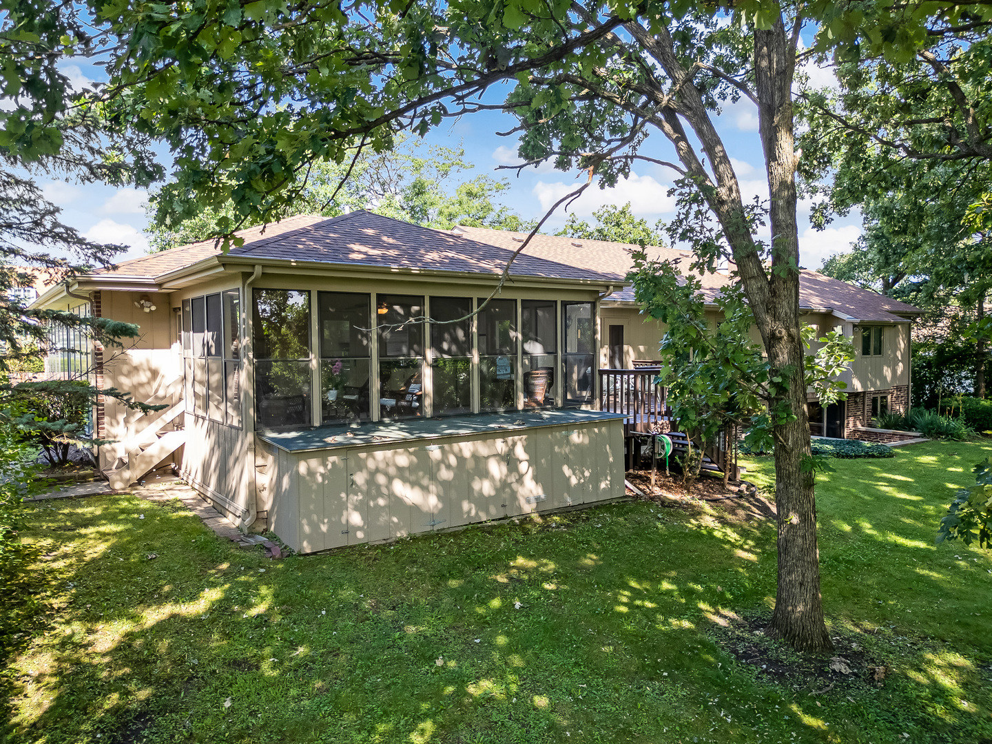 8141 Ridgepointe Drive