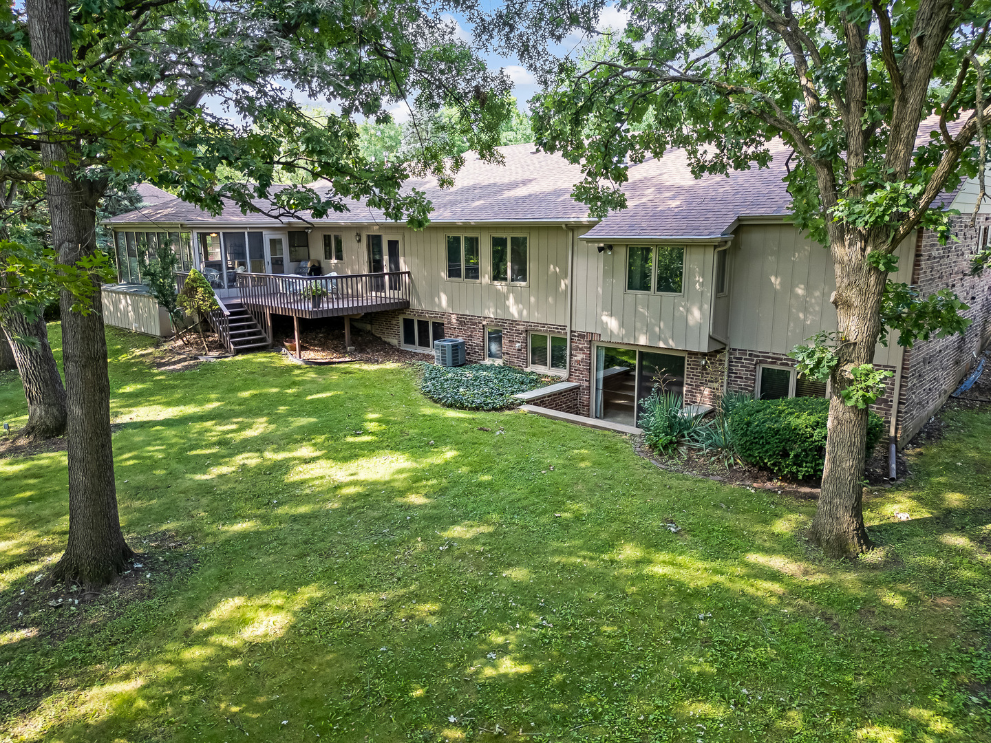 8141 Ridgepointe Drive