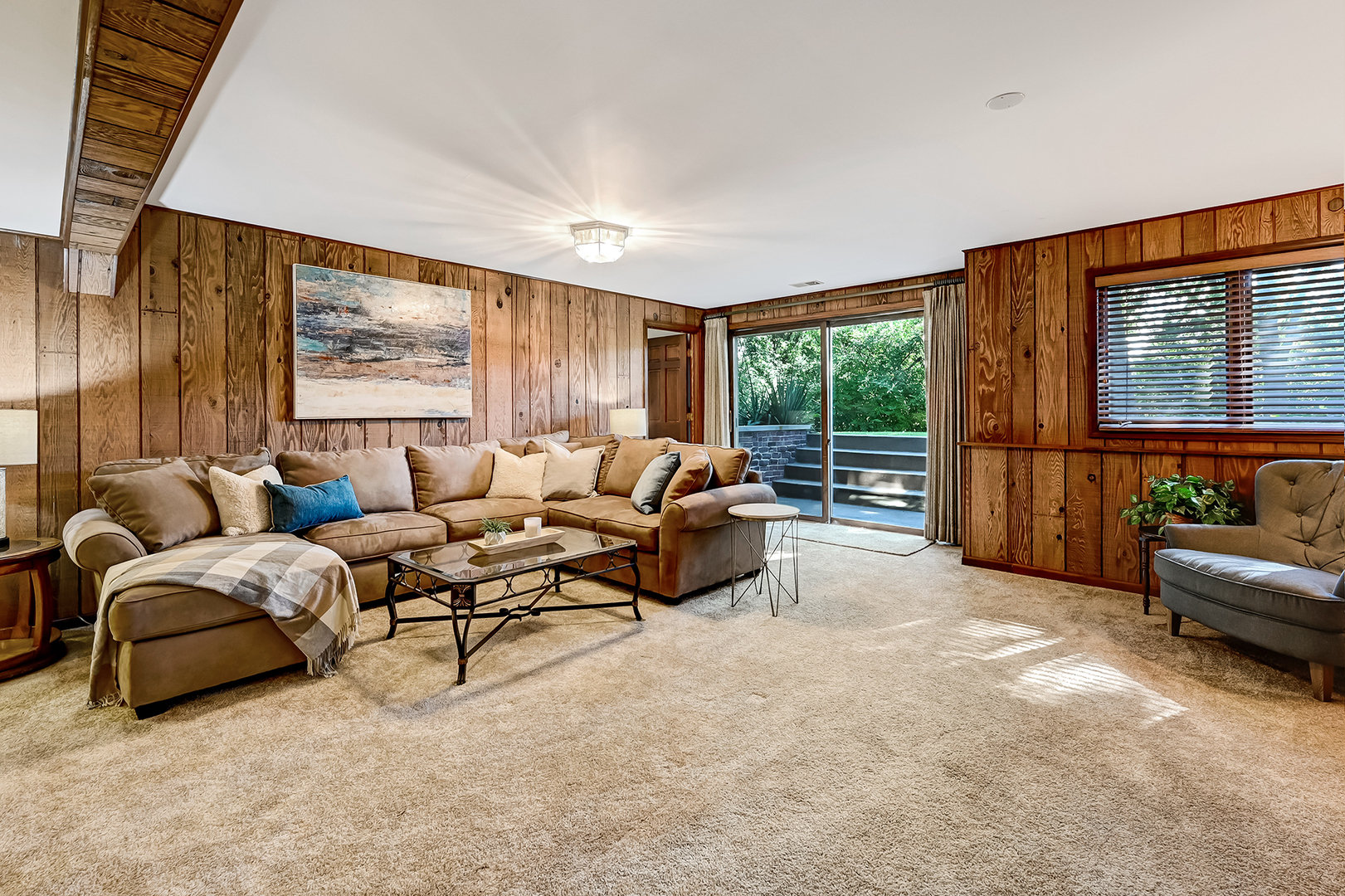 8141 Ridgepointe Drive