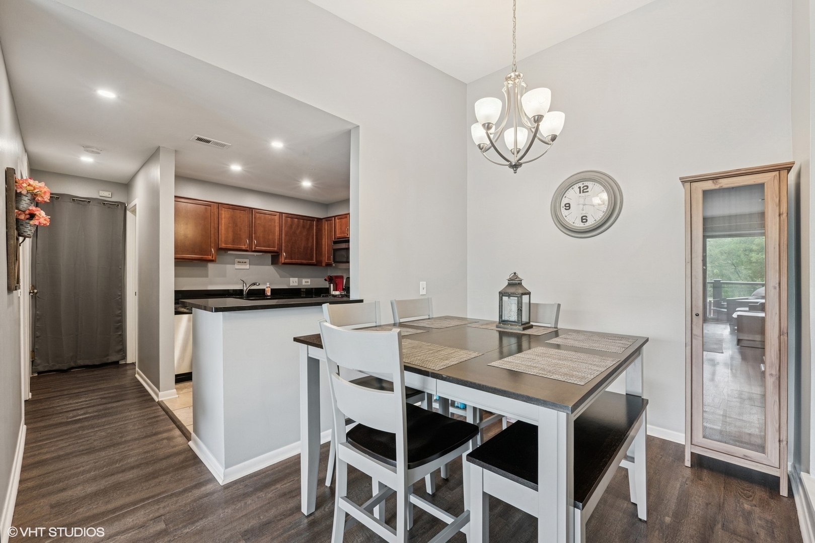1569 Raymond Drive Unit: 201