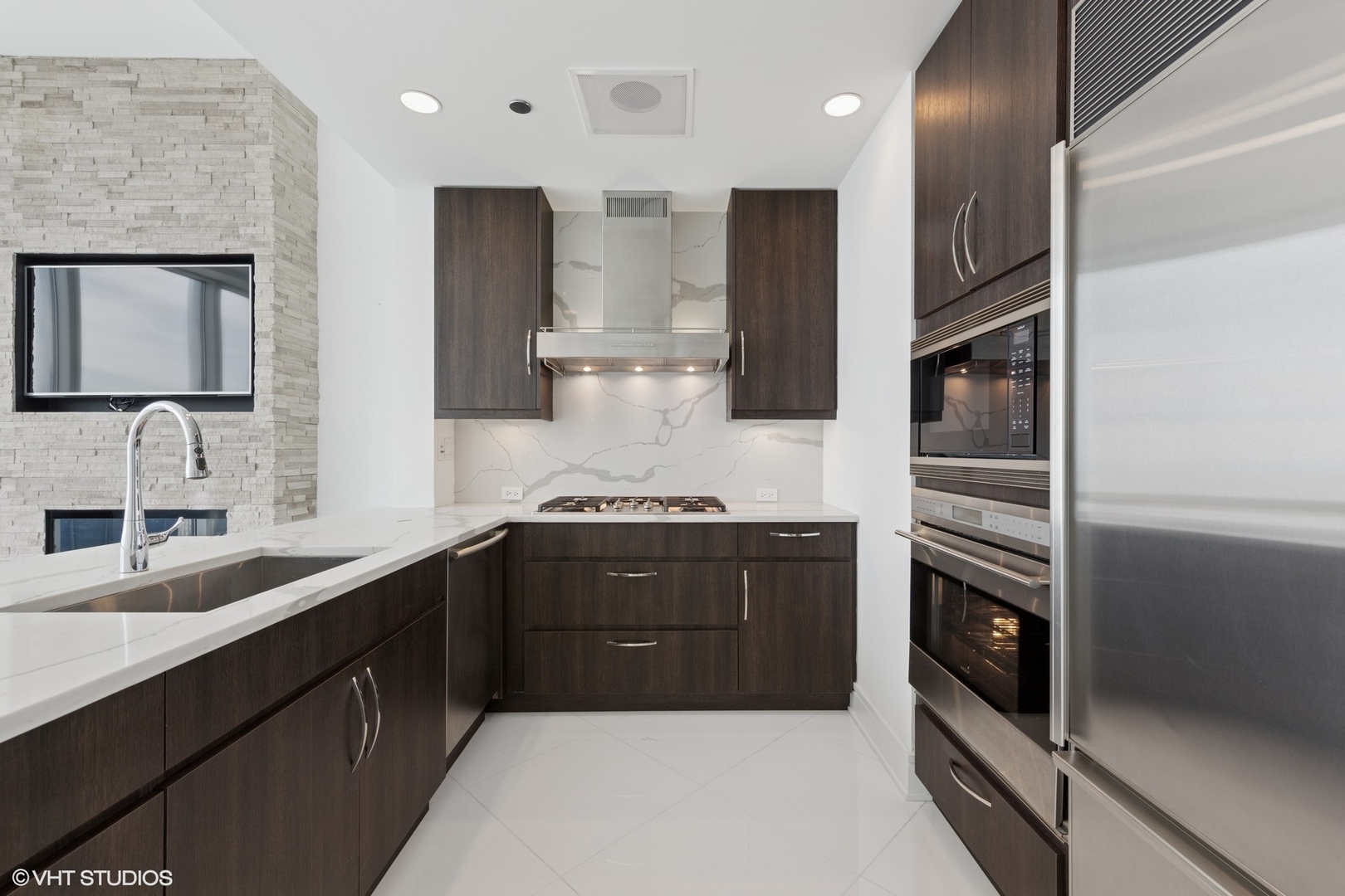 401 N Wabash Avenue Unit: 51C