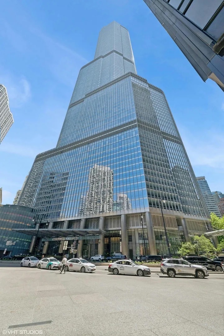 401 N Wabash Avenue Unit: 51C
