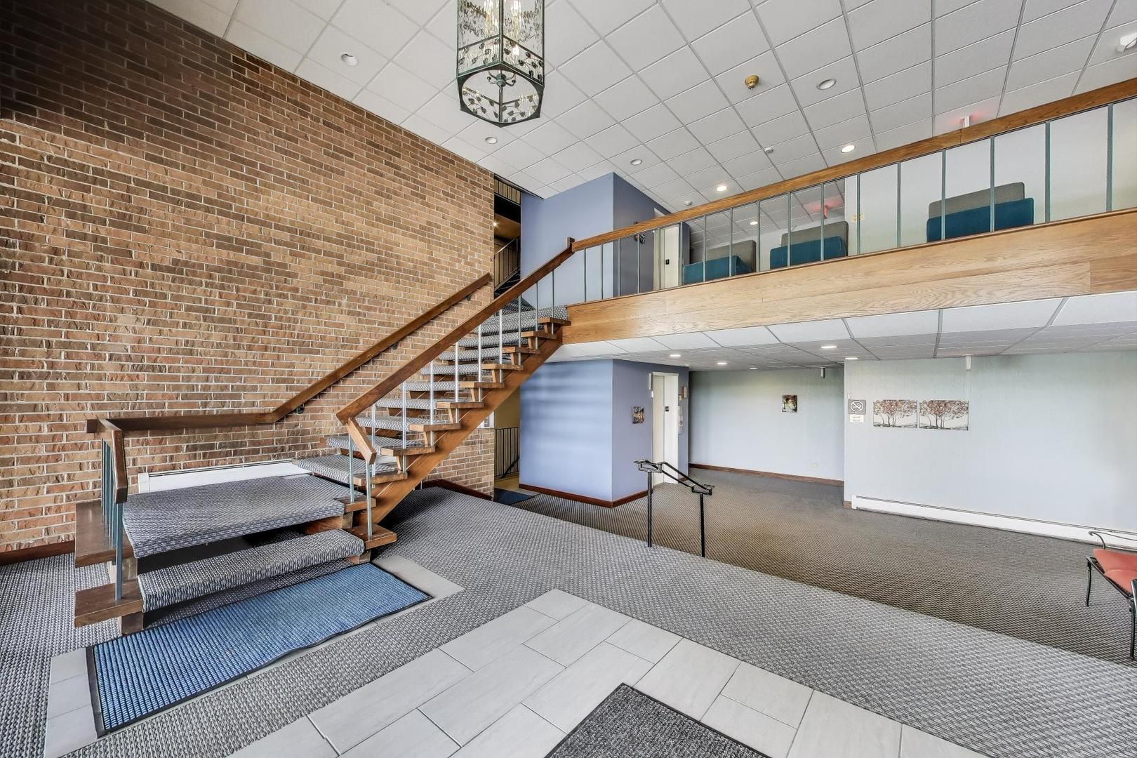 4224 Saratoga Avenue Unit: J110