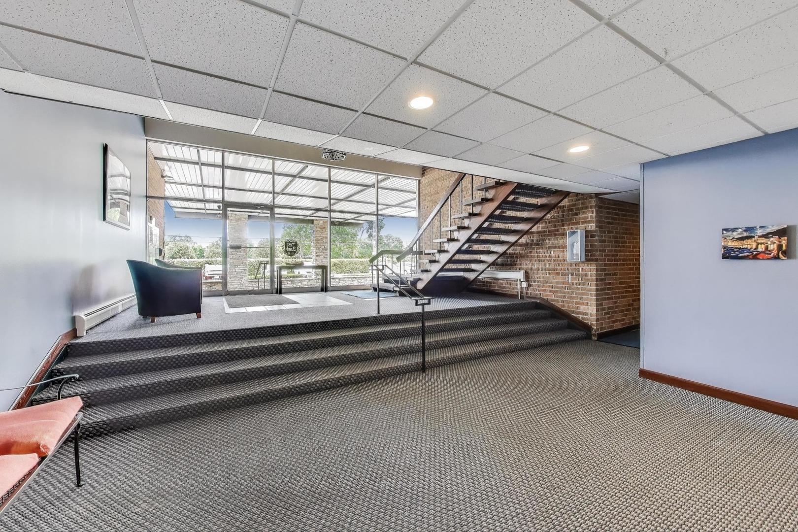 4224 Saratoga Avenue Unit: J110