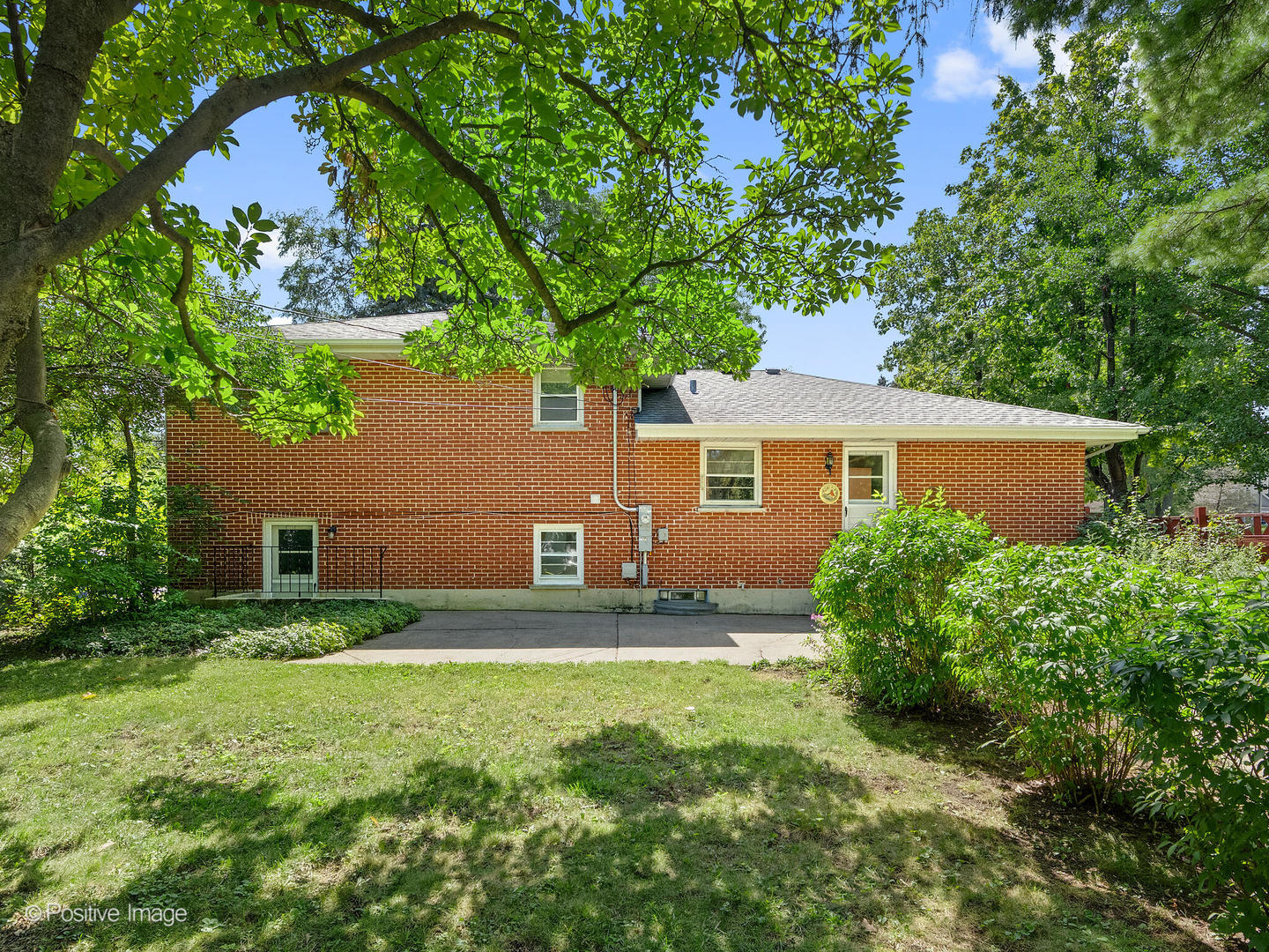 446 Naperville Road