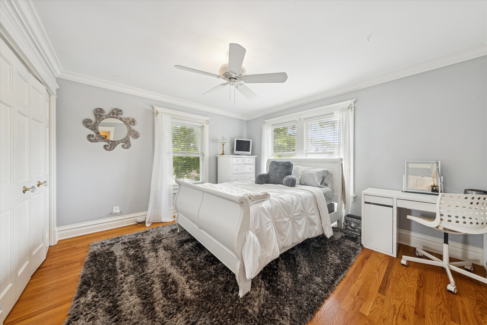 23 N Vine Street