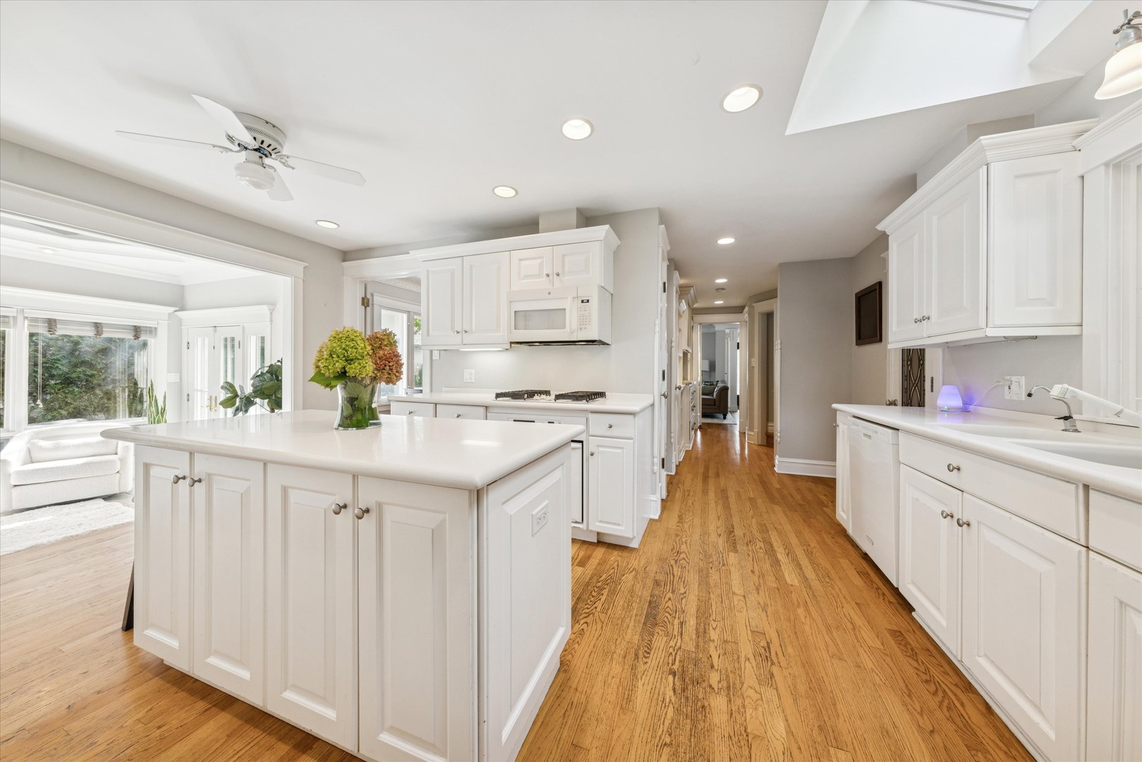 23 N Vine Street