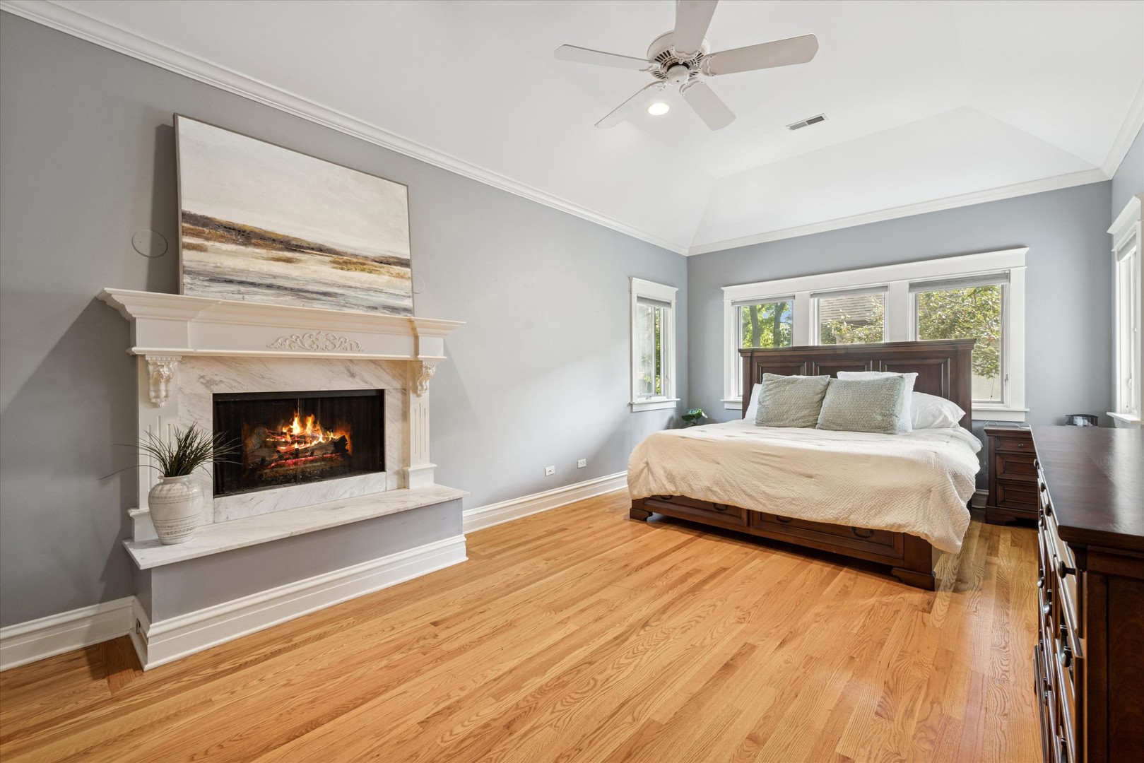 23 N Vine Street