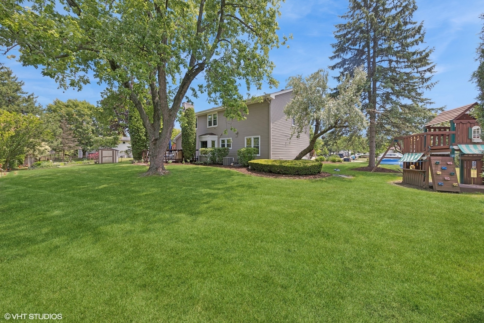 1040 Longford Court