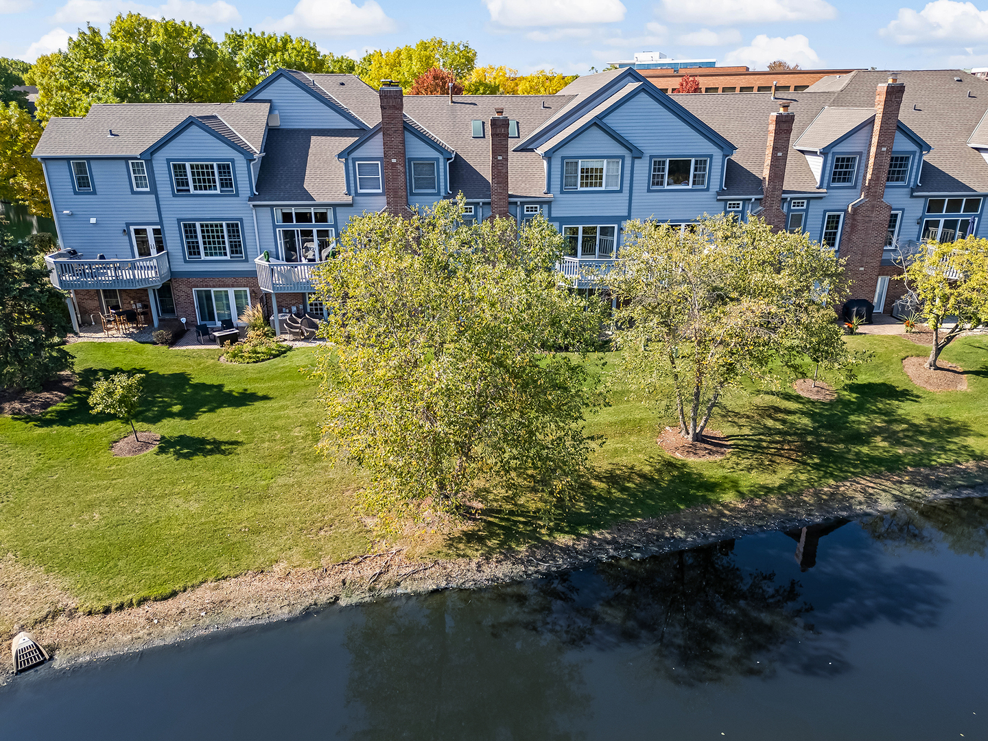 110 Waterside Place