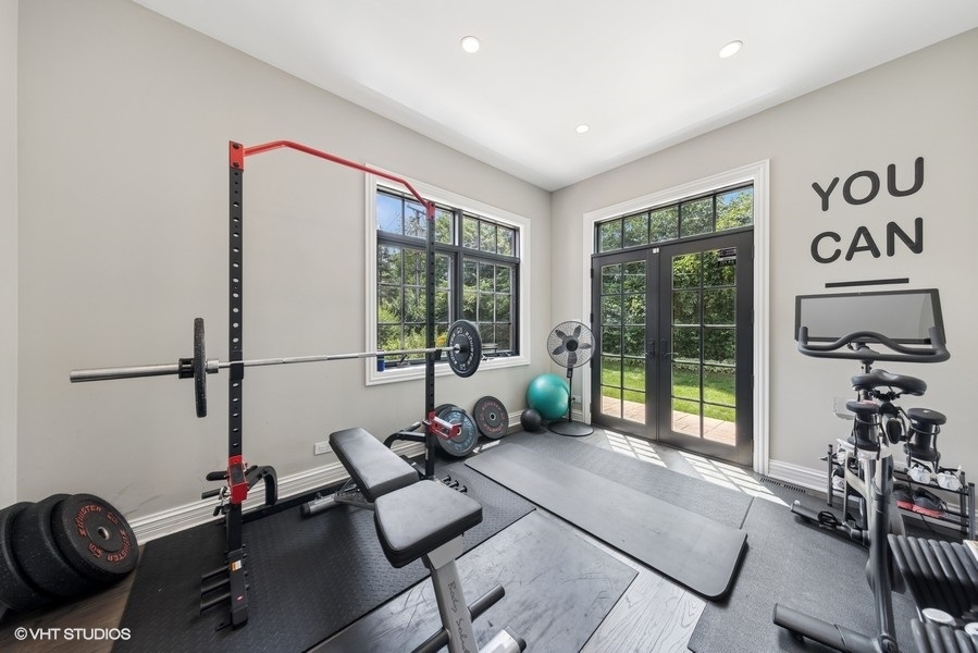818 W 58th Street