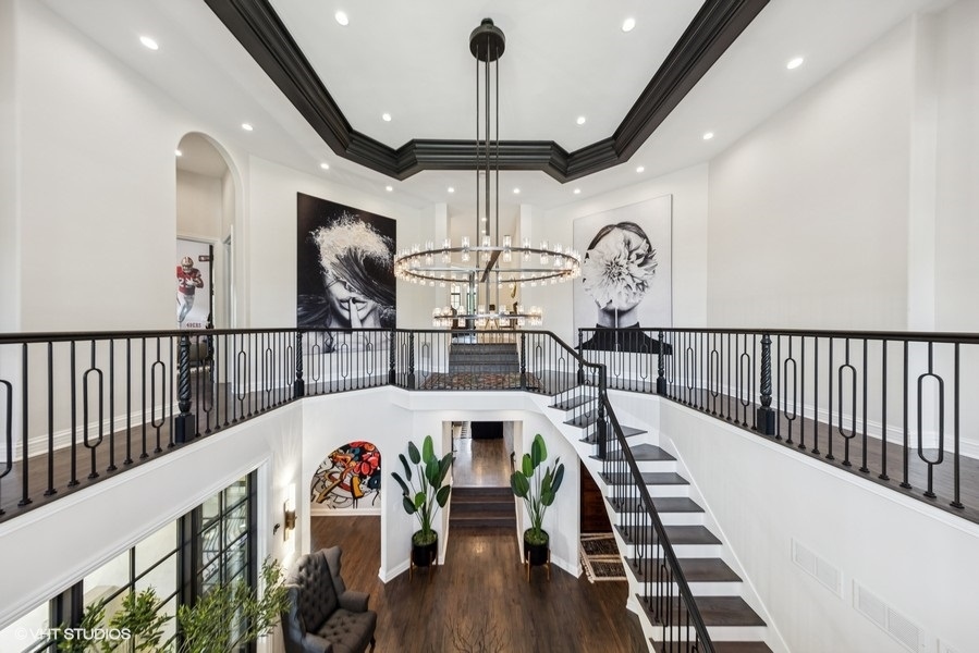 818 W 58th Street