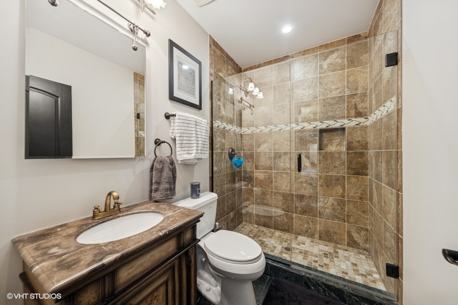 818 W 58th Street