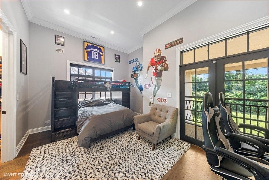818 W 58th Street
