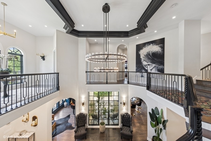 818 W 58th Street