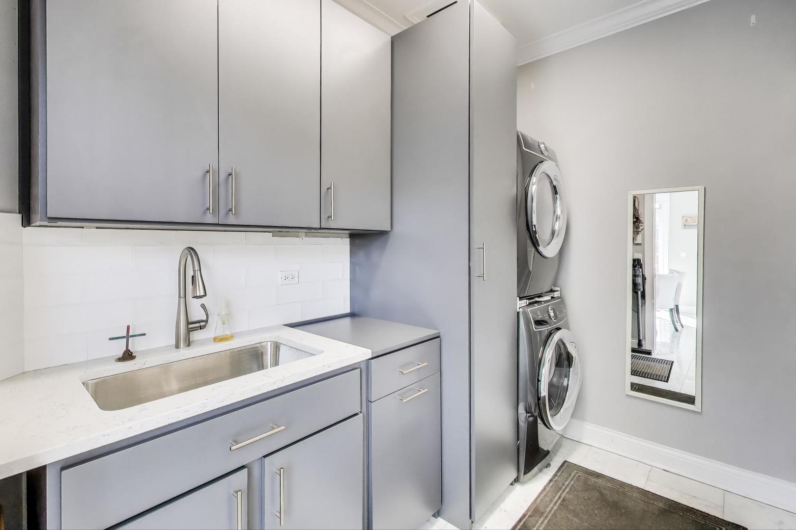 5205 Notting Hill Road