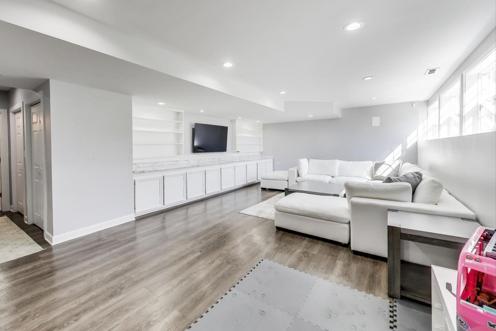 5205 Notting Hill Road