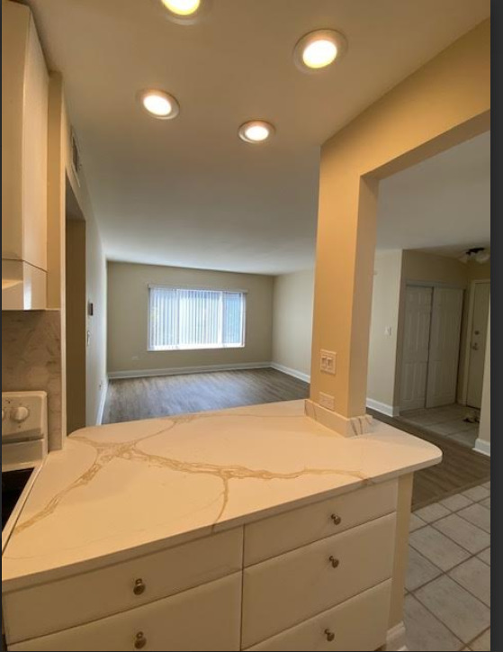 6186 Pinewood Court Unit: 102