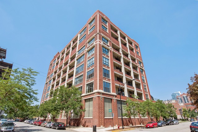 320 E 21st Street Unit: 708