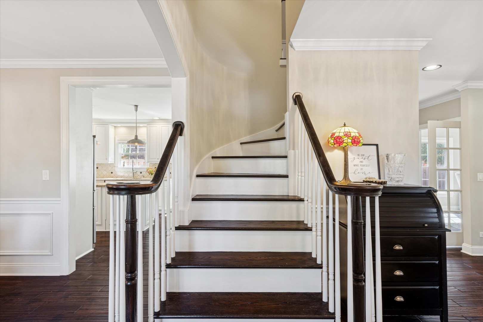 544 W 7th Street