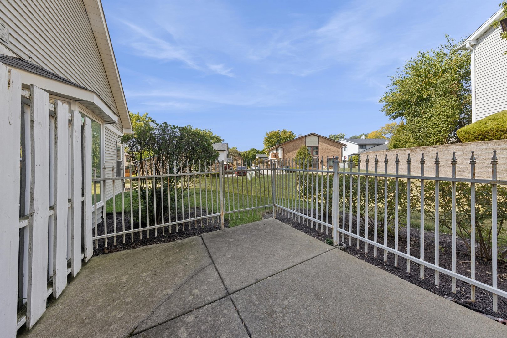8320 Highpoint Circle Unit: 8230-F