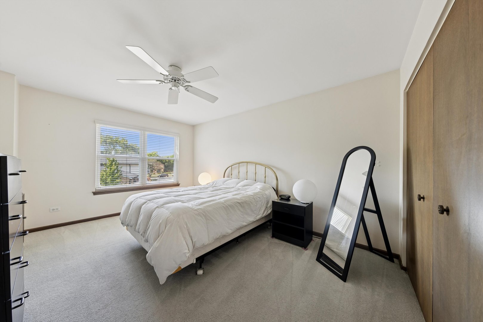 8320 Highpoint Circle Unit: 8230-F