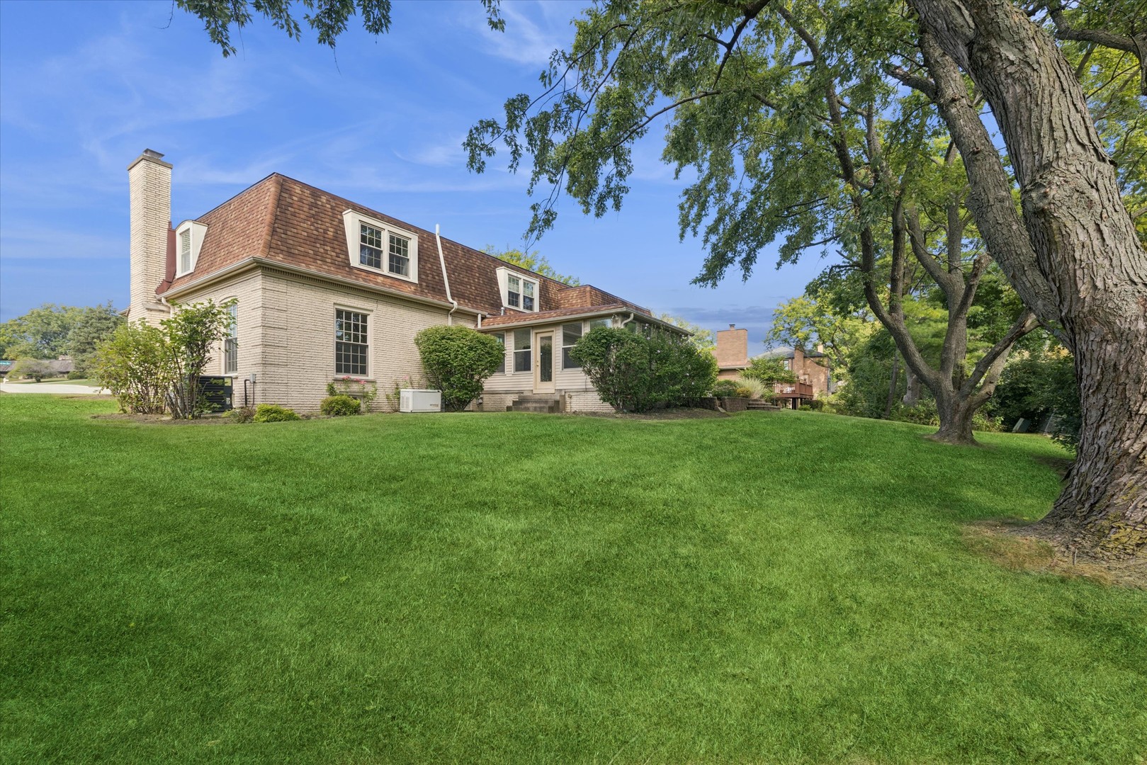 18 Shelburne Drive