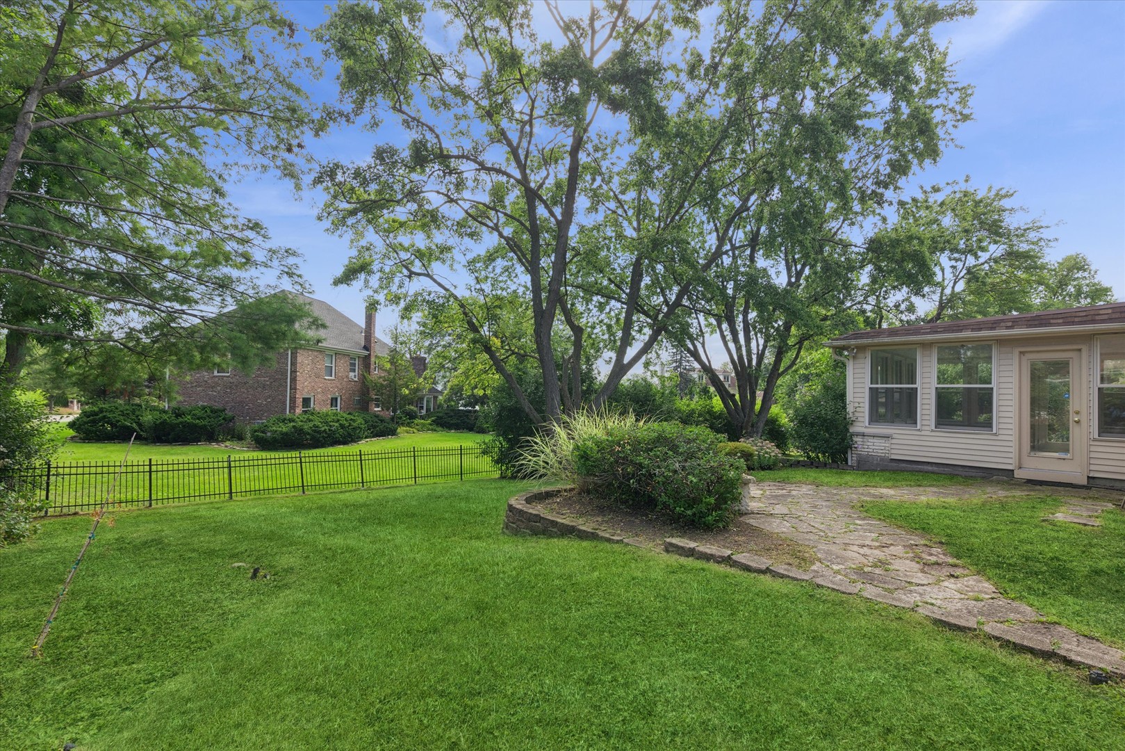 18 Shelburne Drive