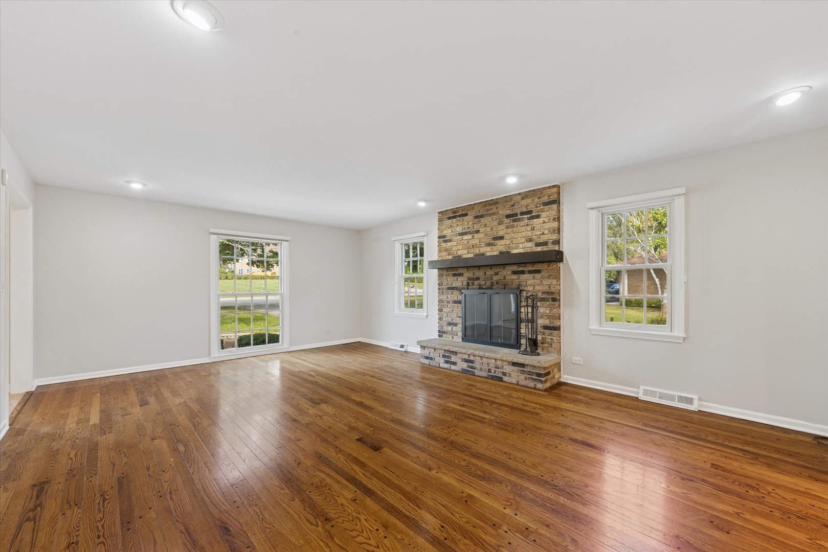 18 Shelburne Drive